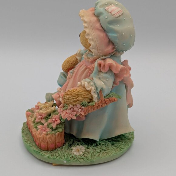 Cherished Teddies Mary, Mary Quite Contrary (626074) 1993 - Picture 6 of 10